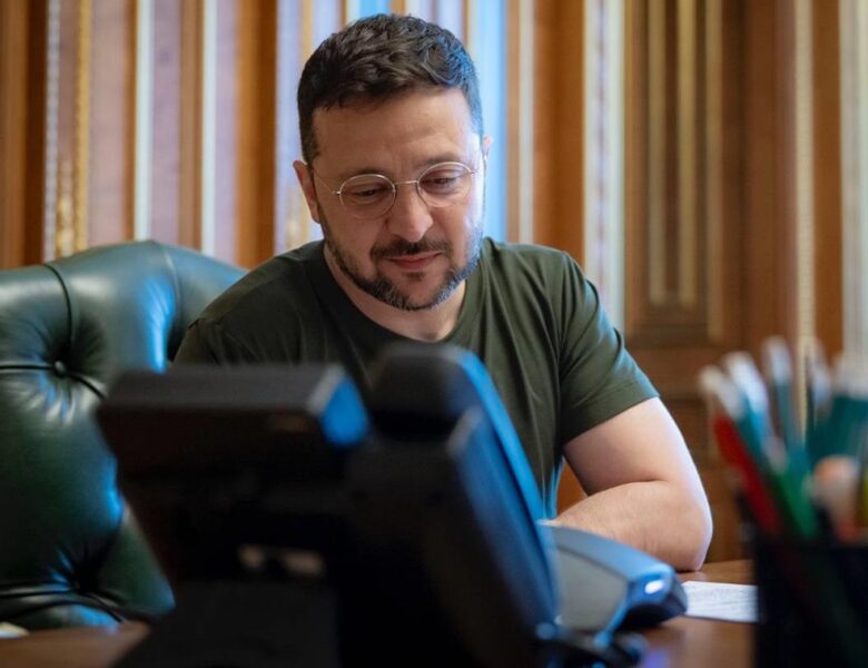 Зеленський вперше поговорив з Папою Левом XIV