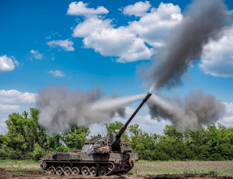 ЗСУ відбивають російські атаки на 11 напрямках