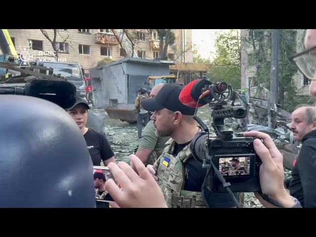 27 локацій у різних районах столиці опинилися цієї ночі під ворожим вогнем