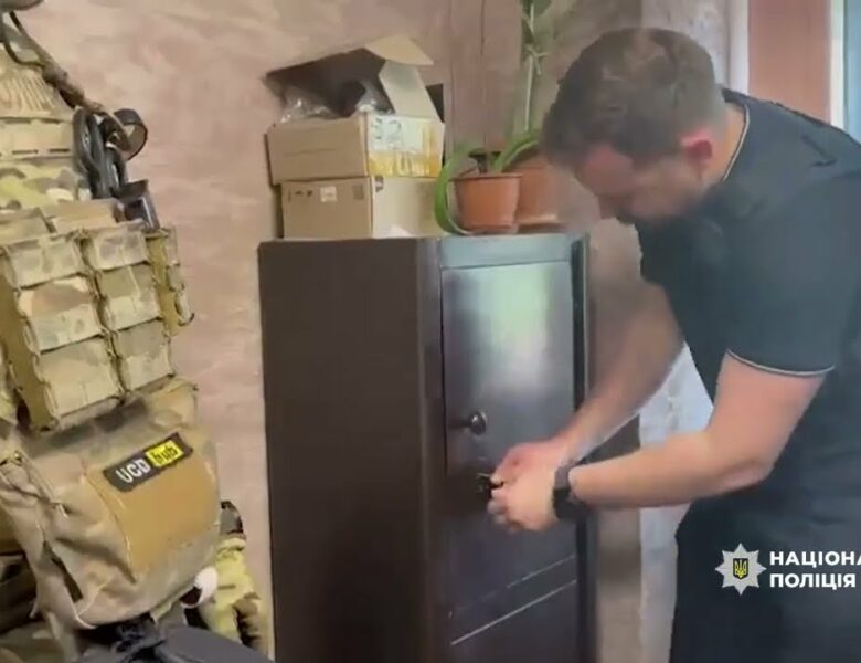 Поліція викрила злочинну організацію, через дії якої без води залишилася половина Кривого Рогу