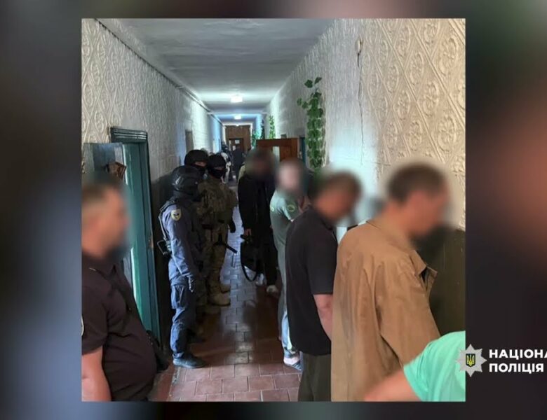 Замовила вбивство поліцейського за 5000 доларів: поліція викрила киянку та кримінальних авторитетів