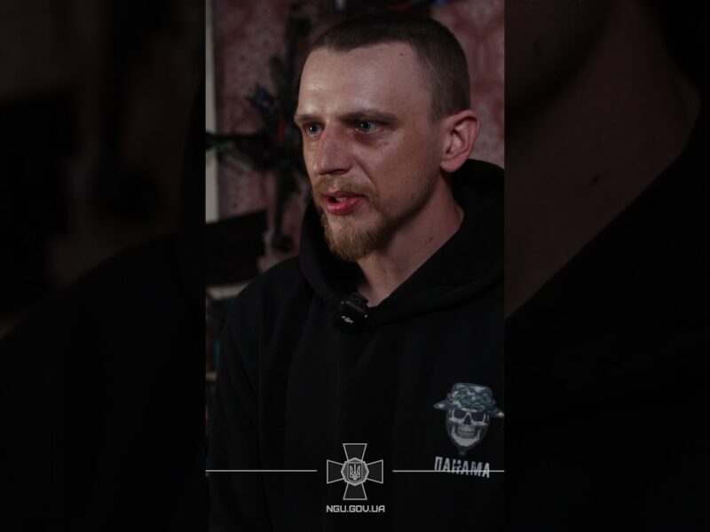 “Якийсь бідолага біжить через поле і намагається принести своїм хробакам поїсти”