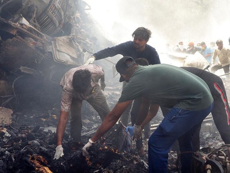 Авіакатастрофа в Індії: стало відомо, чи були українці на борту літака