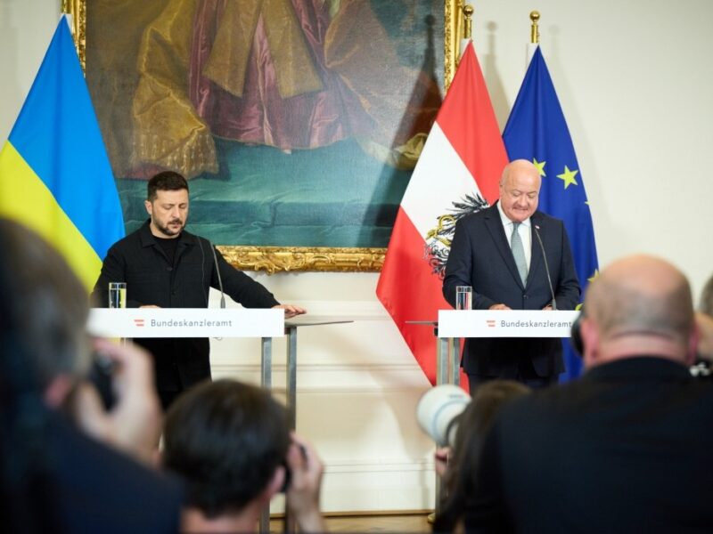 Австрія допоможе повернути викрадених Росією дітей