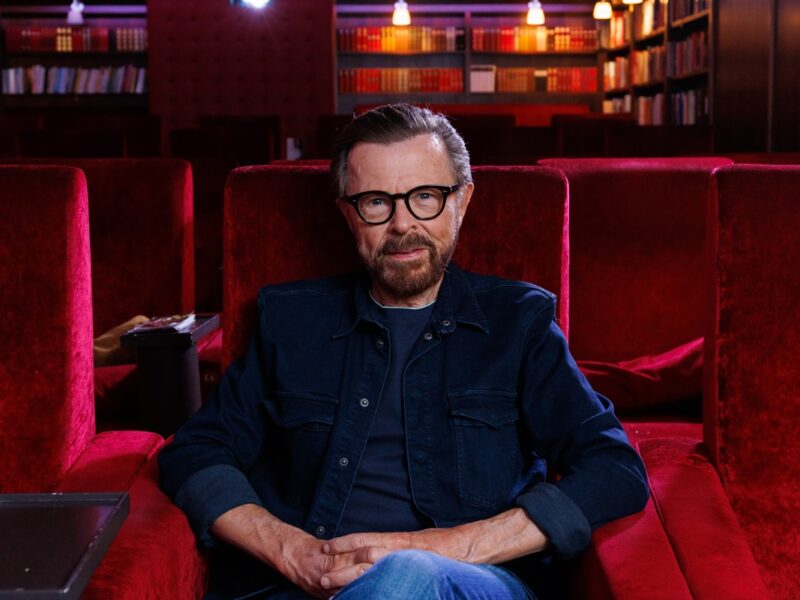 Б’єрн Ульвеус пише мюзикл із допомогою ШІ