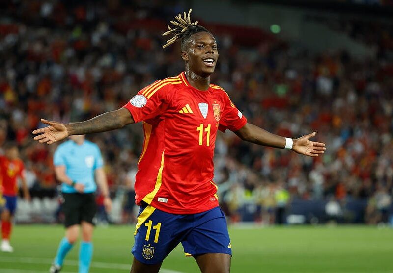 Барселона та гравець збірної Іспанії погодили умови контракту