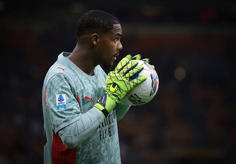 Челсі направив пропозицію щодо придбання капітана Мілана