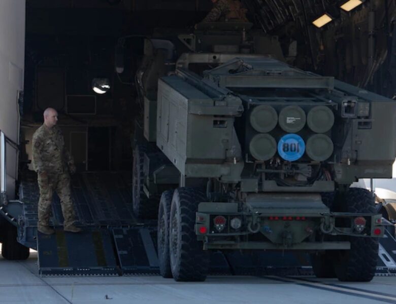 Допомогу від США скоротять: як це вплине на війну