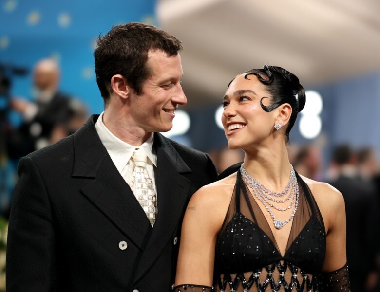 Дуа Ліпа зізналася, що заручена