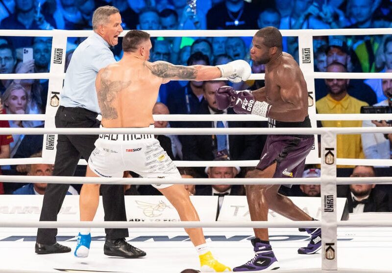 Дюбуа прокоментував свій спірний удар у першому поєдинку з Усиком