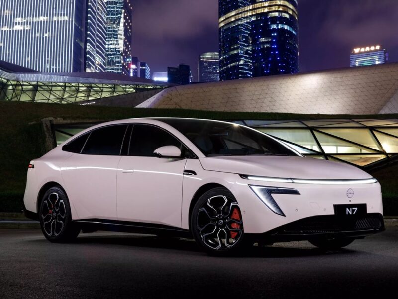 Електрокар Nissan став хітом у Китаї і вийде на глобальний ринок