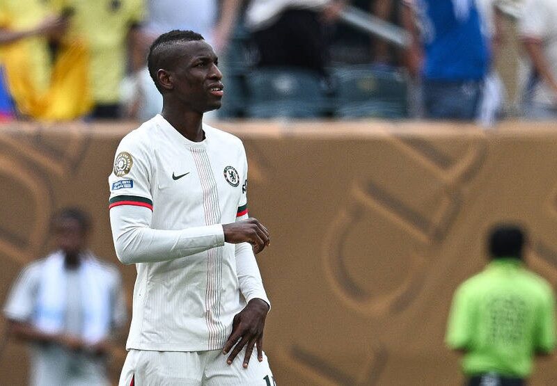 Форвард Челсі вибачився за ситуацію в матчі з Фламенго