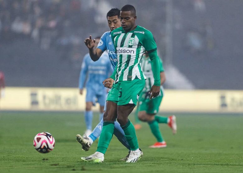 Футболіст знепритомнів під час матчу чемпіонату Колумбії