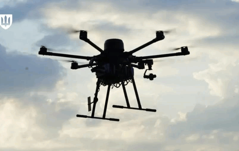 Гексакоптер Волиняка нищитиме бліндажі й бронетехніку росіян