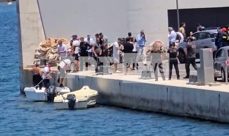 Гелікоптер із туристами зі США впав у море біля берегів Греції