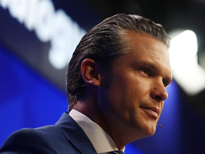 Главі Пентагону доповідали про операцію Павутина – ЗМІ