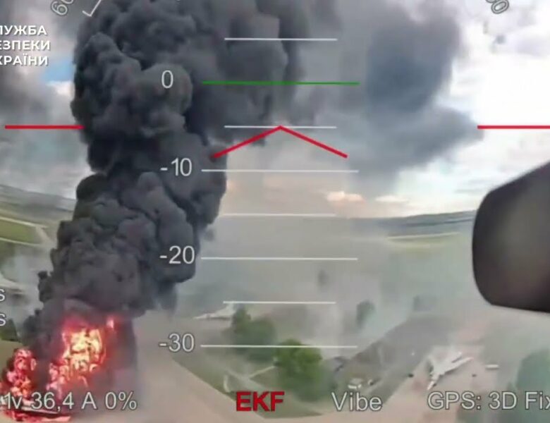 СБУ показала нове відео операції «Павутина»: шлях одного з FPV-дронів від вильоту до ураження літака