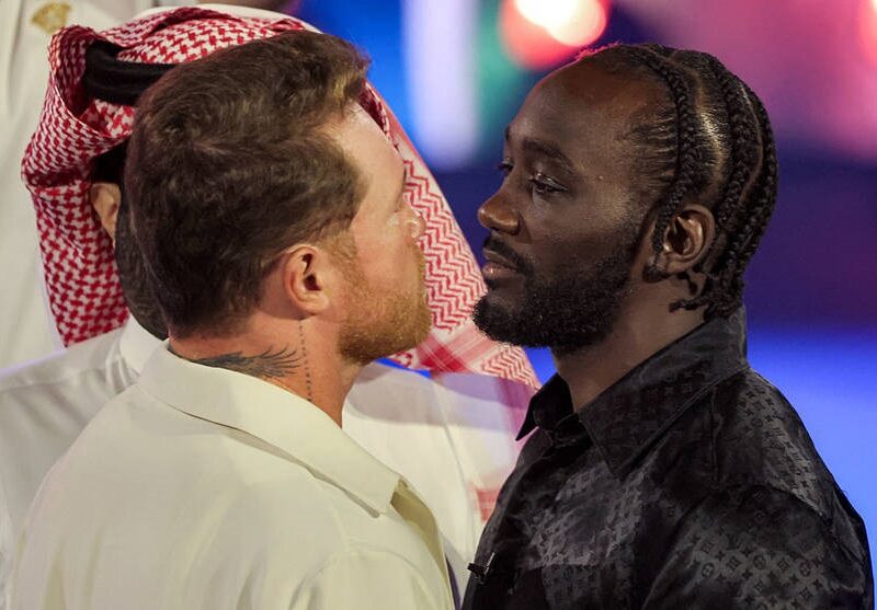 Канело і Кроуфорд провели дуель поглядів: бій у вересні