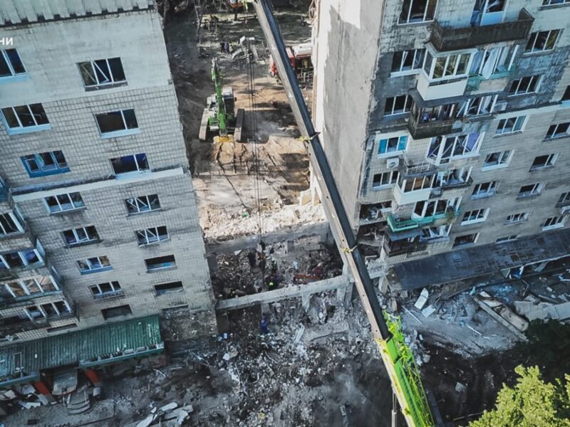 Кількість жертв атаки РФ на Київ зросла до 22