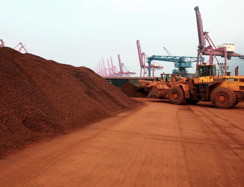 Китай схвалив експорт рідкісноземельних магнітів на Захід