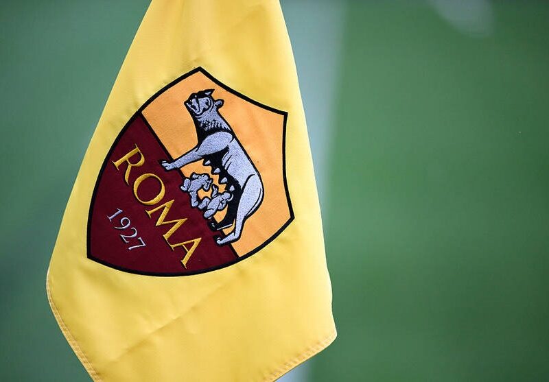 Клуб Довбика змінив офіційний герб