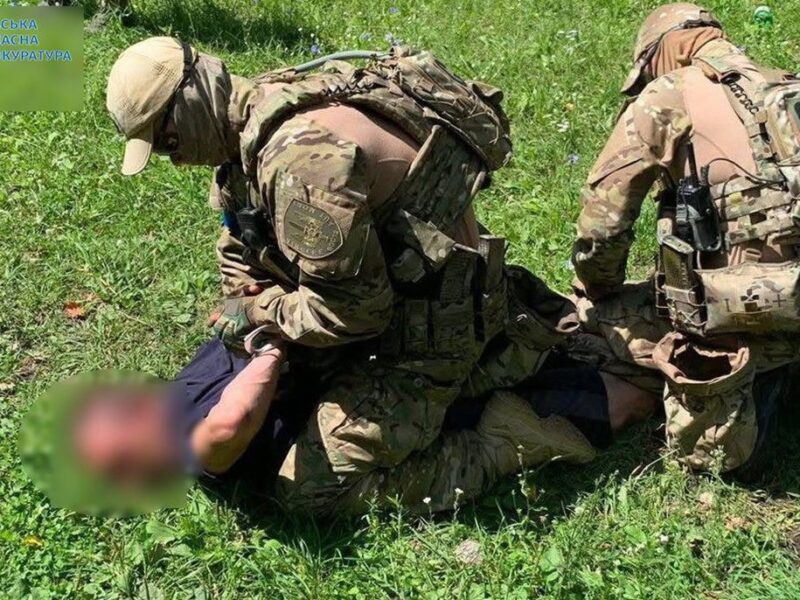 Коригував обстріли Сумщини: агент ФСБ отримав 15 років тюрми