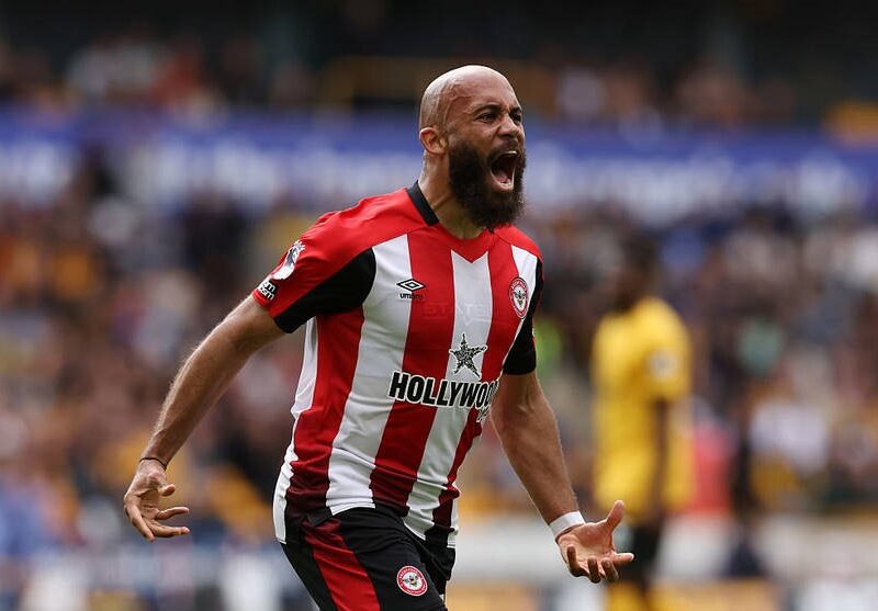 Манчестер Юнайтед готує трансфер одноклубника Ярмолюка