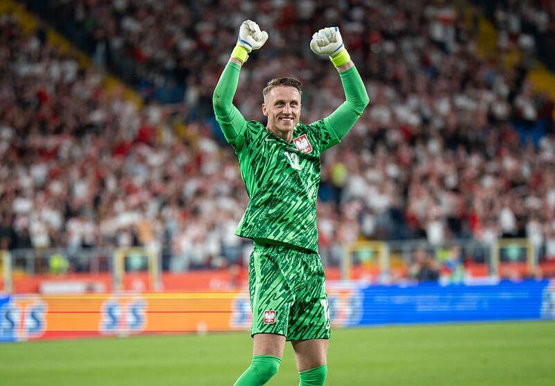 Манчестер Юнайтед може замінити Онану воротарем Ніцци