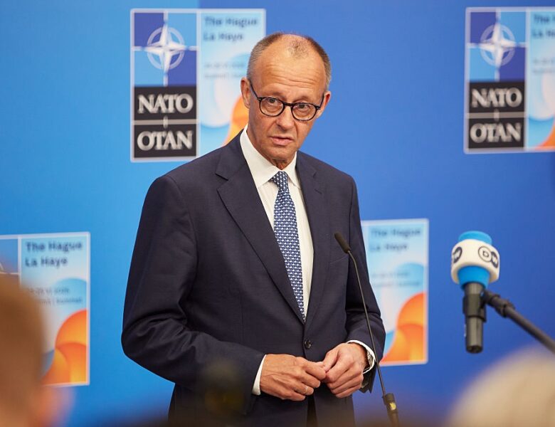 Мерц закликав США ввести санкції проти Росії