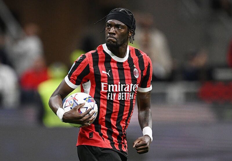 Мілан відпустив орендованого у Роми форварда