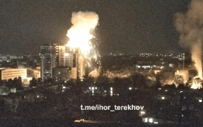 Моменти влучань у Харкові показали на відео