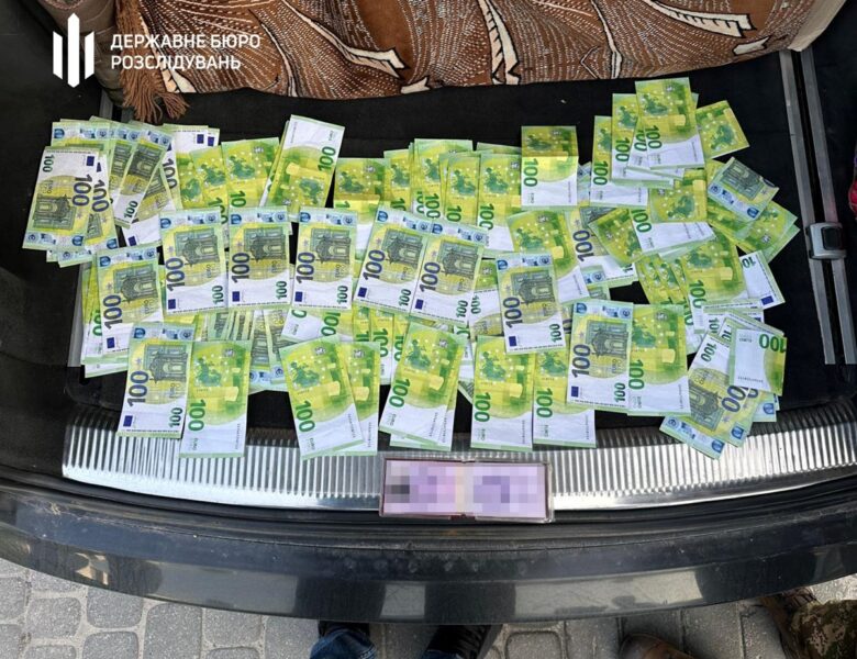 На Львівщині затримали підполковника за допомогу ухилянту