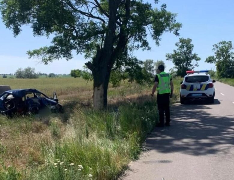 На Одещині у ДТП загинула мама з двома дітьми