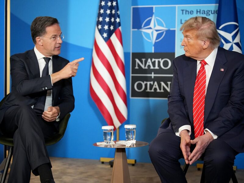 На саміті НАТО влаштували виставу для Трампа – ЗМІ