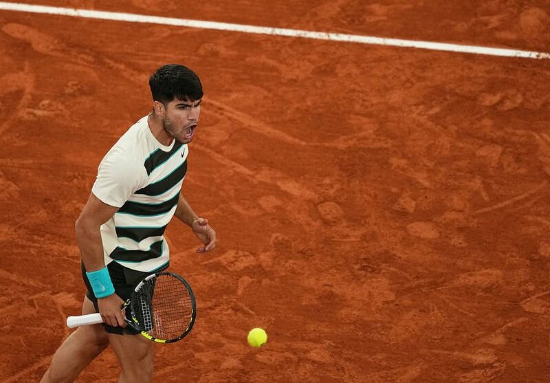 На відмові суперника Карлос Алькарас виходить у фінал Ролан Гаррос