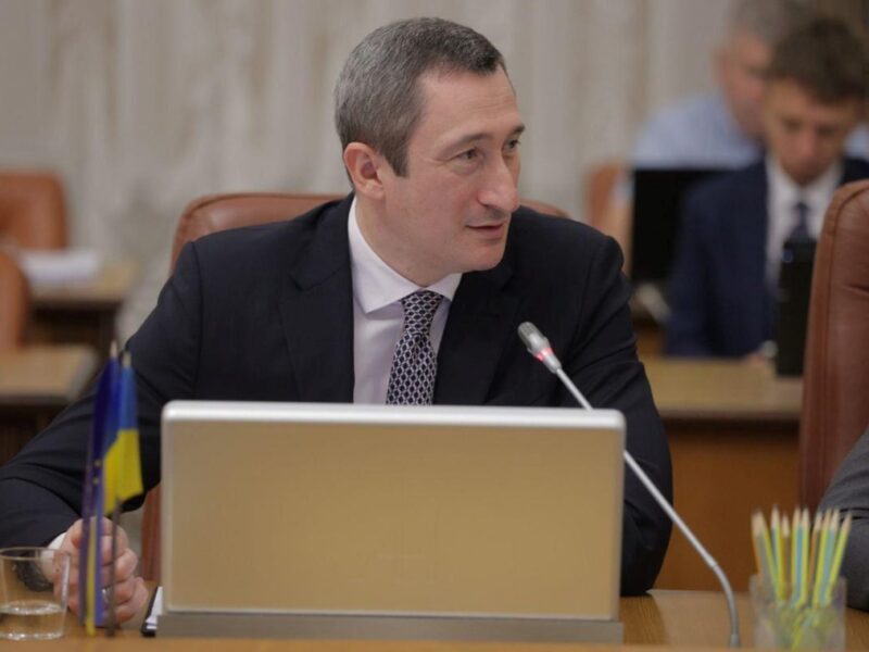 НАБУ оголосило підозру віцепрем’єру Чернишову