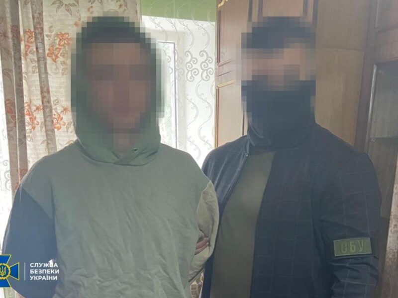 Намагався вбити військового Азову: у Києві затримали агента ФСБ