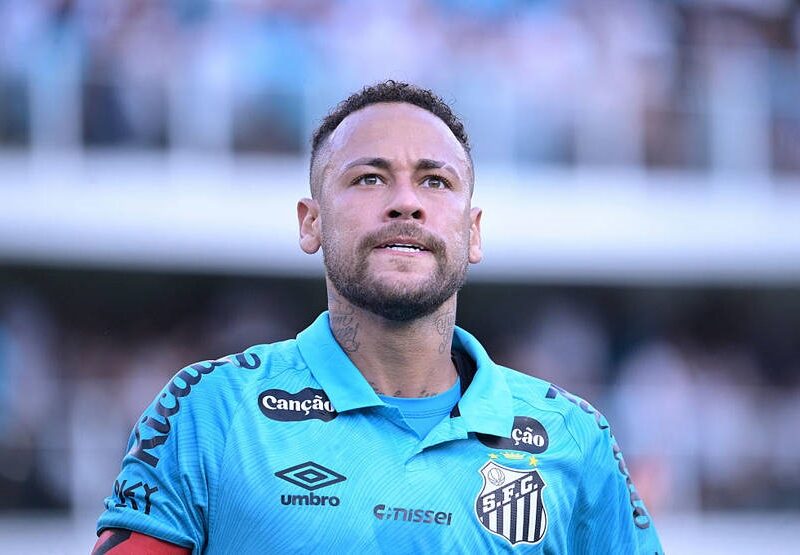 Неочікуваний поворот: Неймар може перевестися до Європи