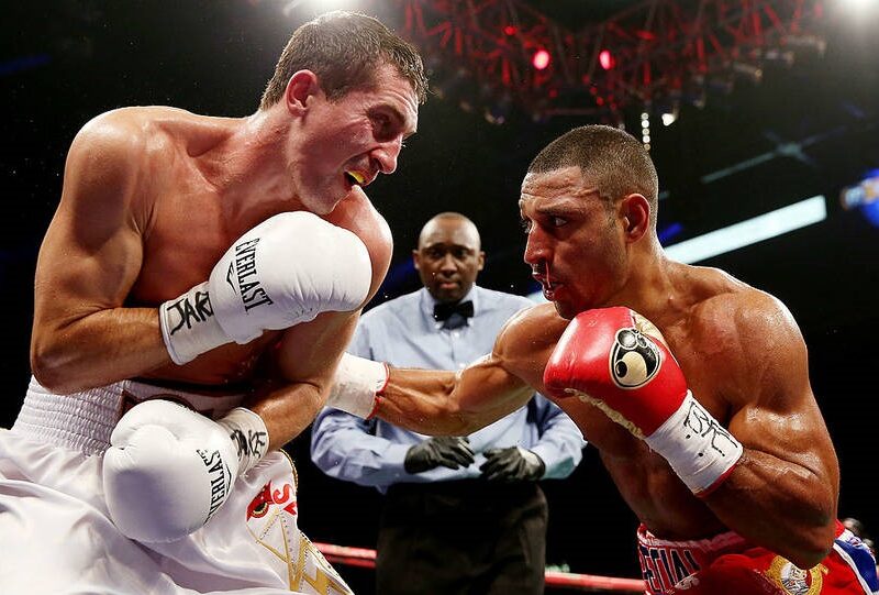 Неочікуваний відхід Ломаченка з боксу прокоментував Сенченко