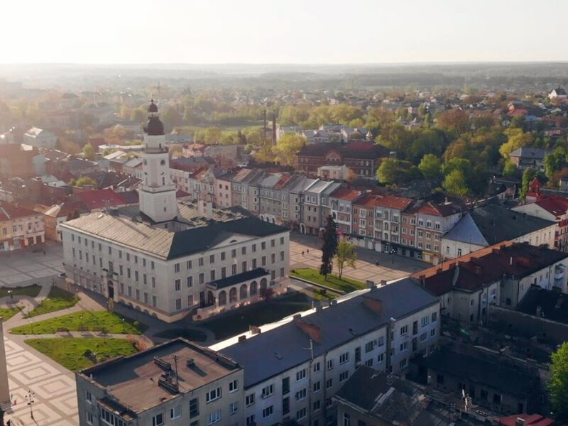 Нічна атака на Дрогобич: у повітрі виявили перевищення небезпечних речовин