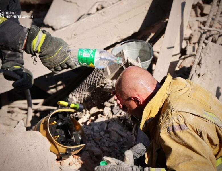 Нічний удар по Чернігову: загинуло двоє людей