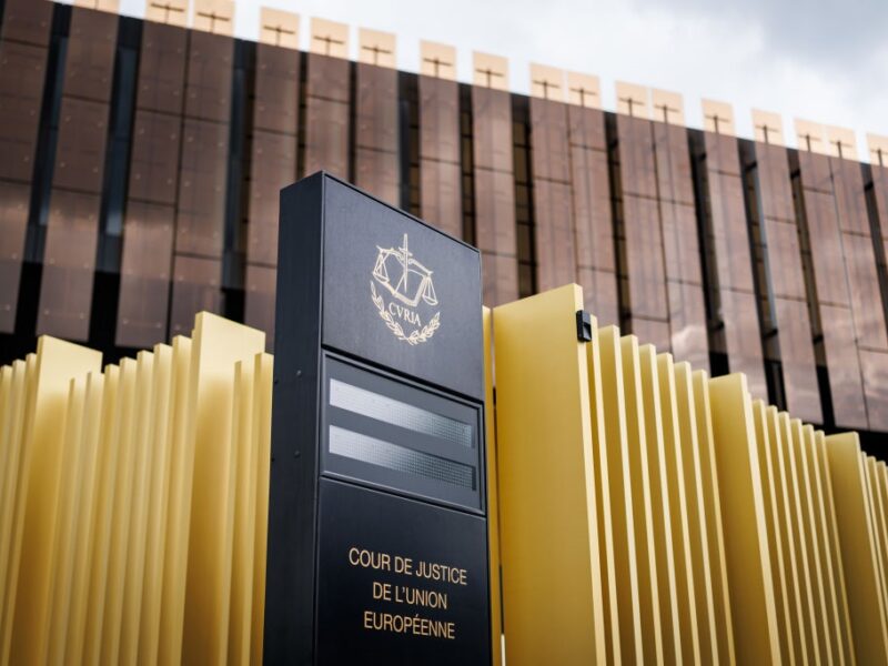 Олігархи Путіна програли битву за санкції