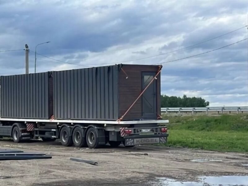 Під Іркутськом кілометрові черги з фур через атаку дронів