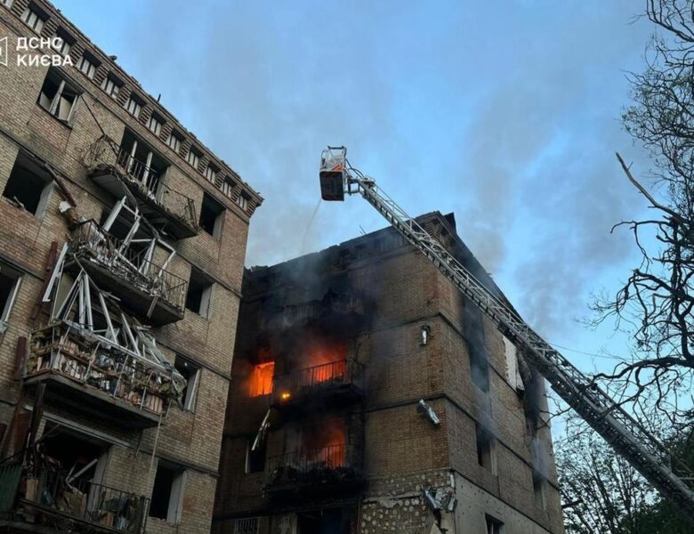 Під завалами будинку у Києві можуть залишатися до 14 людей – КМВА