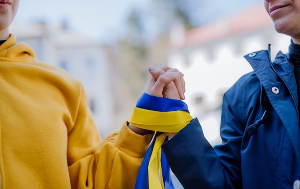 Показник готовності українців терпіти тягар війни зріс до 60% – опитування