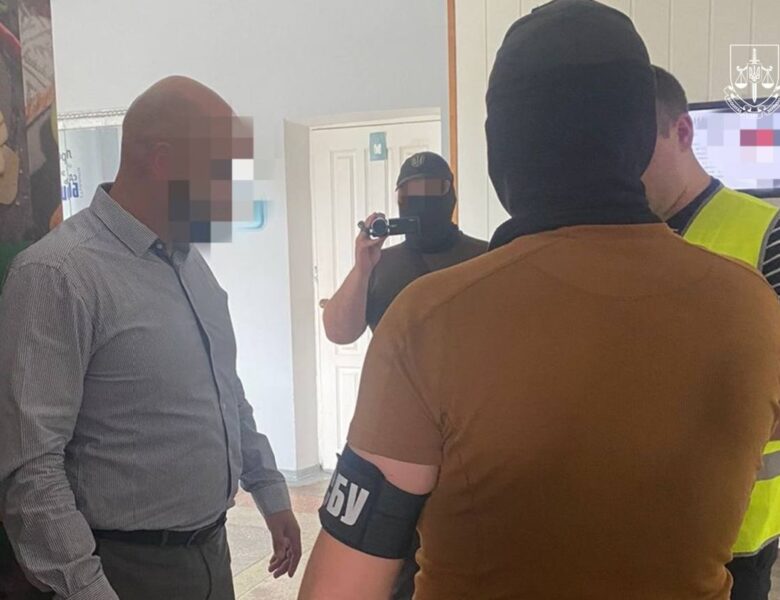 Посадовець у Білій Церкві вимагав $15 тис. за звільнення від мобілізації