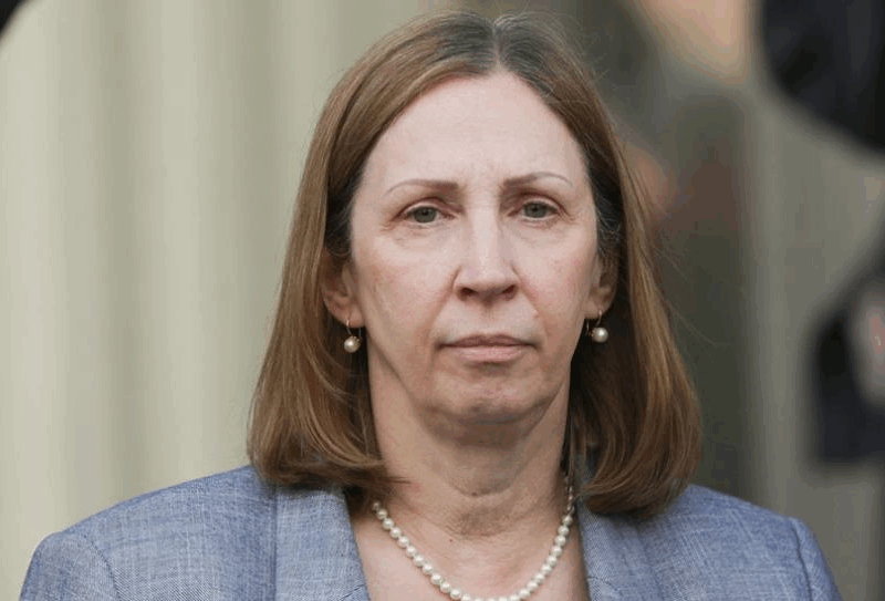 Посол США в Росії Лінн Трейсі йде з посади