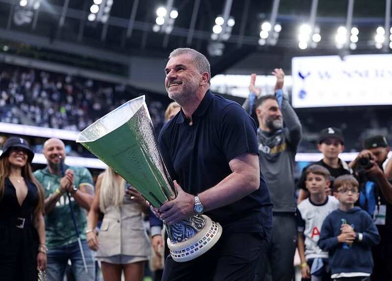 Постекоглу отримає компенсацію у разі звільнення з Тоттенгема