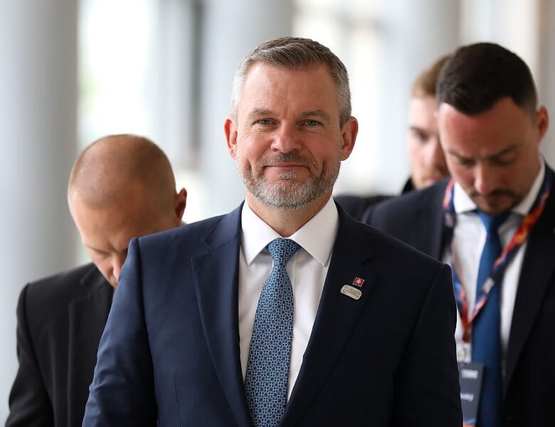 Президент Словаччини плнує “змістовний” візит до України