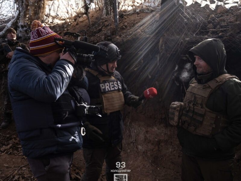 Президент відзначив 31 медійника у День журналіста